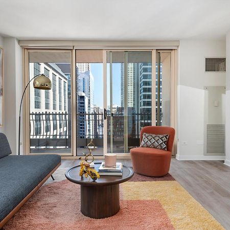 The Bernardin Gold Coast Luxury Apartments Near Magnificent Mile Чикаго Экстерьер фото