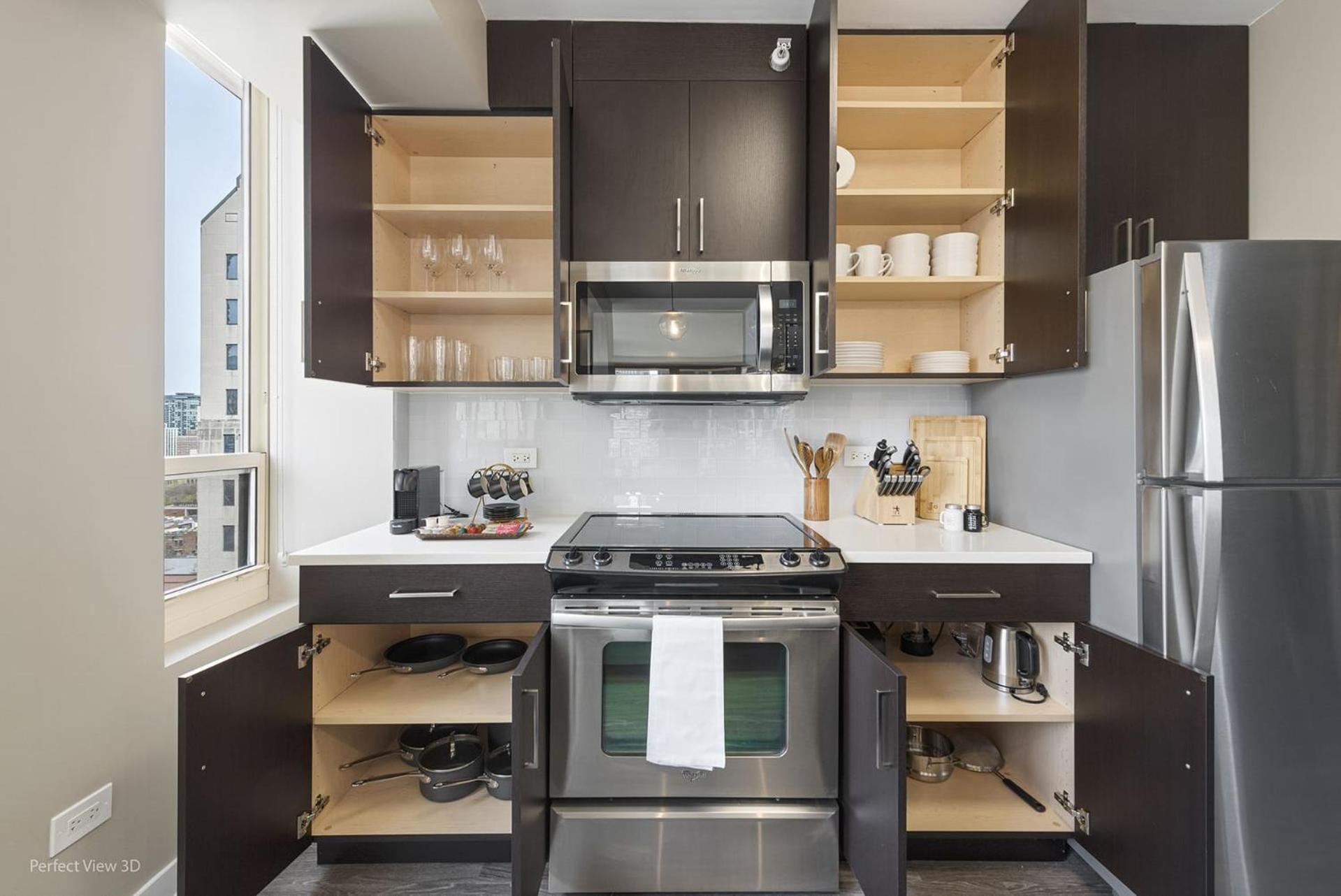 The Bernardin Gold Coast Luxury Apartments Near Magnificent Mile Чикаго Экстерьер фото
